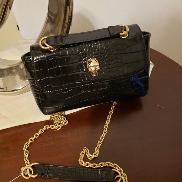 Betsey Johnson Black Heads Up Crossbody Bag - Picture 3 of 7